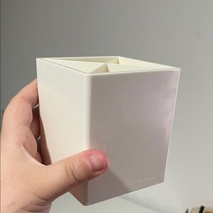 Minimal White Plastic Desk Organizer - Square Pen Cup